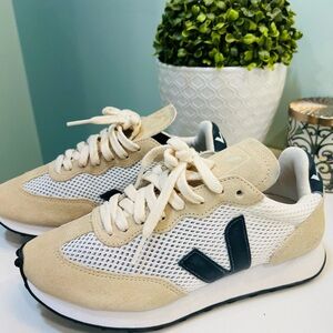 Veja Rio Branco Navy Blue, Beige and White Mesh Sneakers